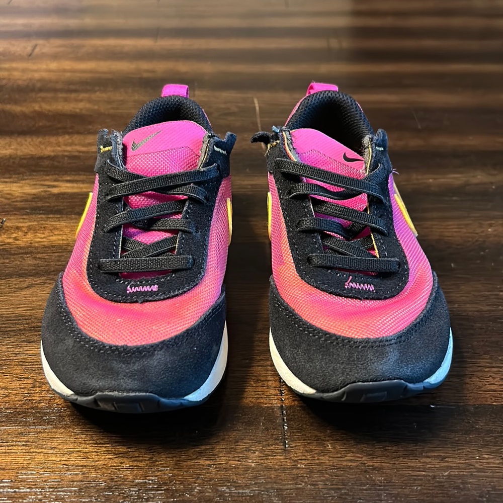 Nike Waffle One Toddler Girls SZ 9